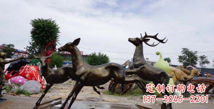 泰州跳跃的小鹿铜雕