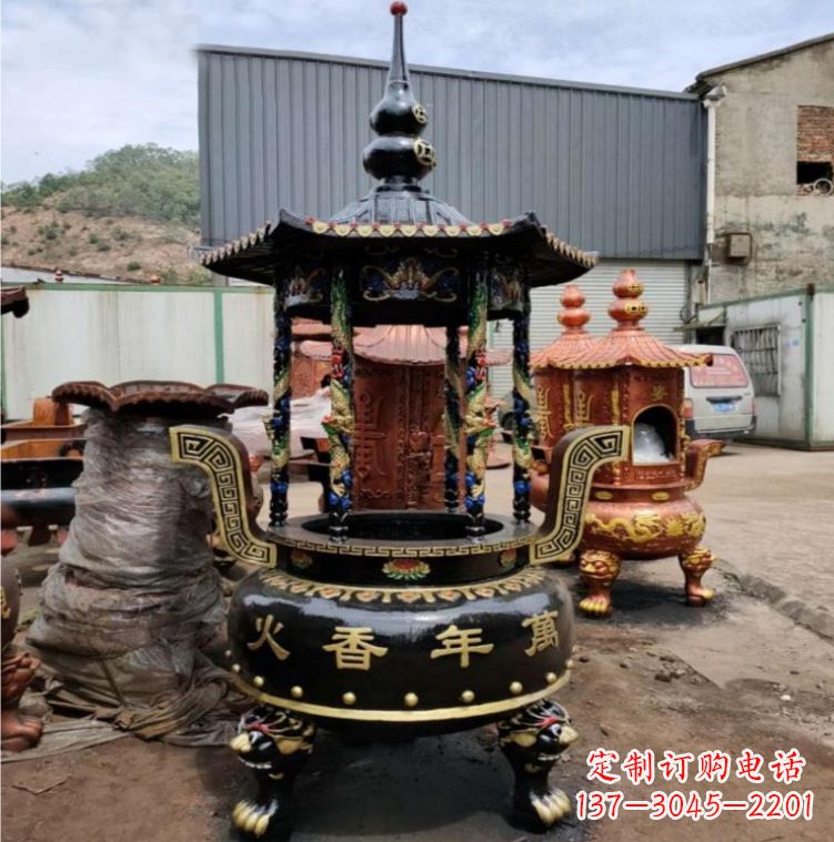 泰州铁香炉铜雕