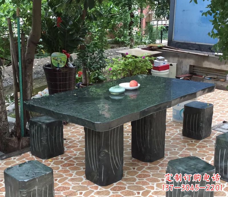 泰州庭院长方形石桌凳雕塑