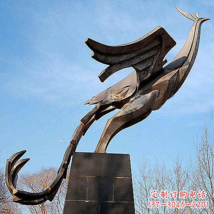 泰州铜雕百鸟之王凤凰景观雕塑