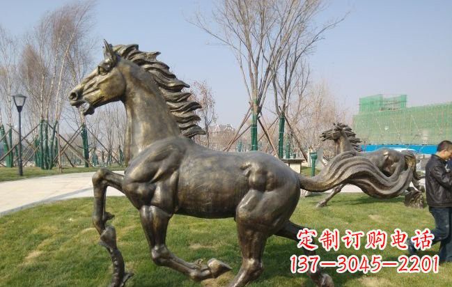 泰州铜雕奔马
