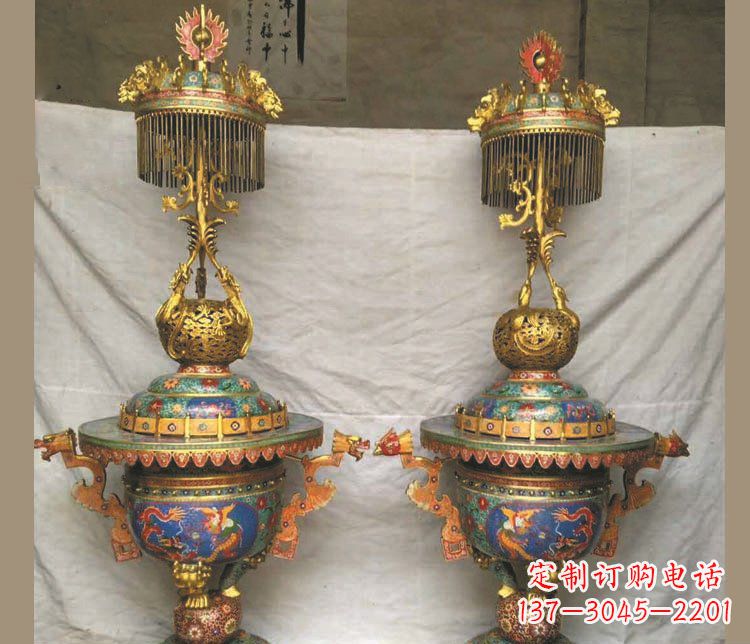 泰州铜雕彩绘香炉景观摆件