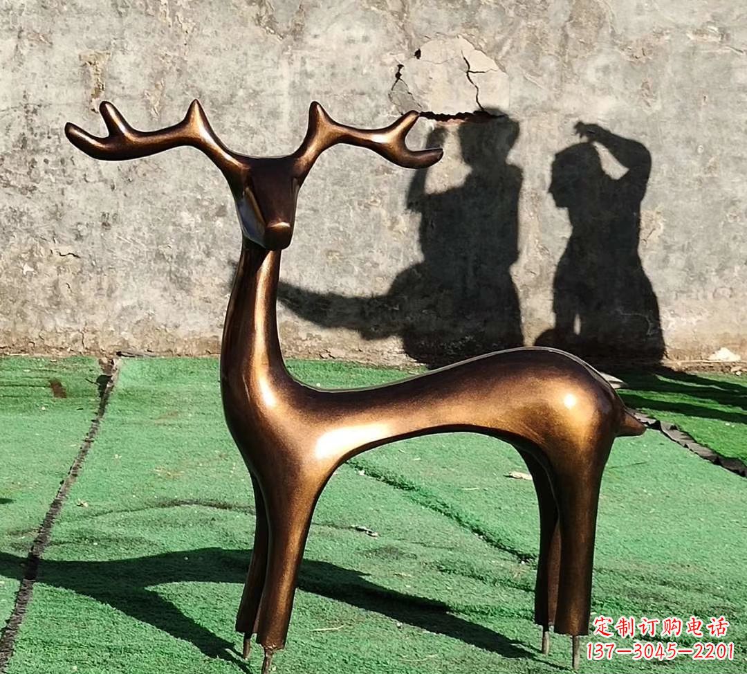 泰州铜雕抽象小鹿雕塑