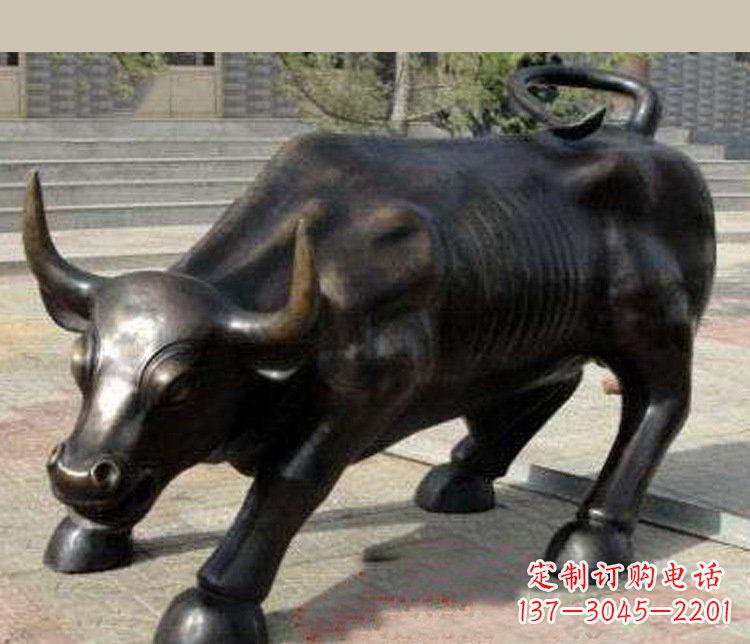 泰州铜雕广场华尔街动物牛