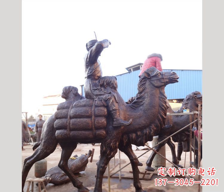 泰州铜雕广场骑骆驼雕塑