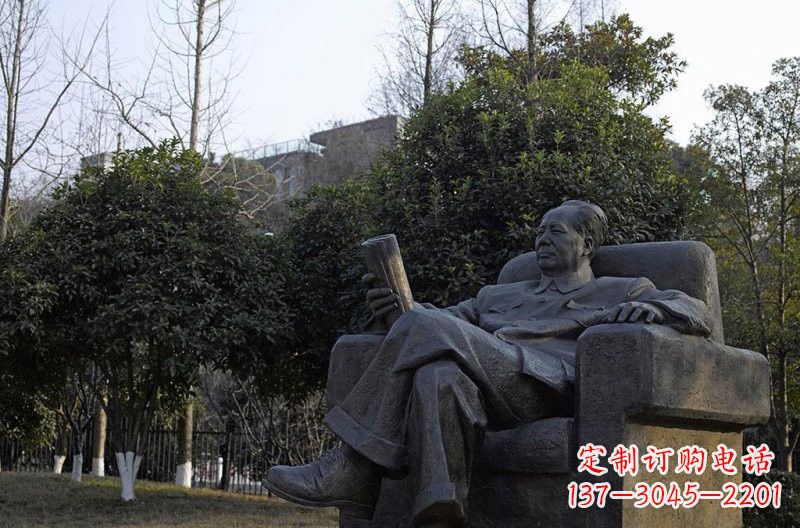 泰州铜雕毛泽东伟人雕塑