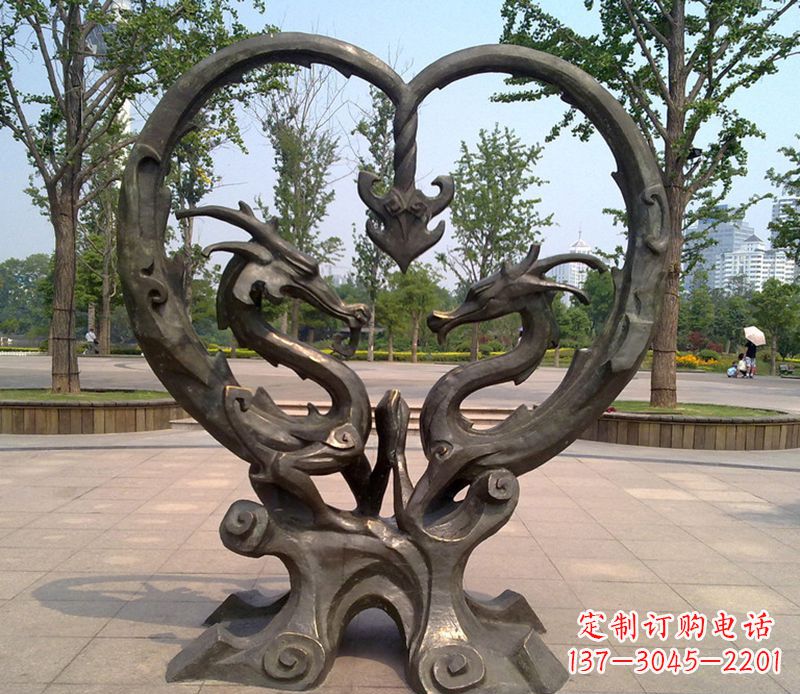 泰州铜雕双龙戏珠