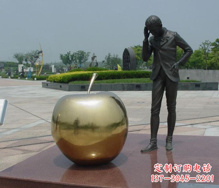 泰州铜雕西方人物和苹果
