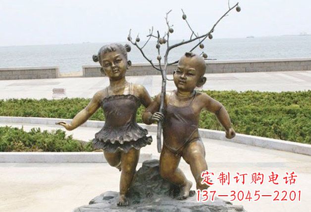 泰州玩耍的儿童铜雕