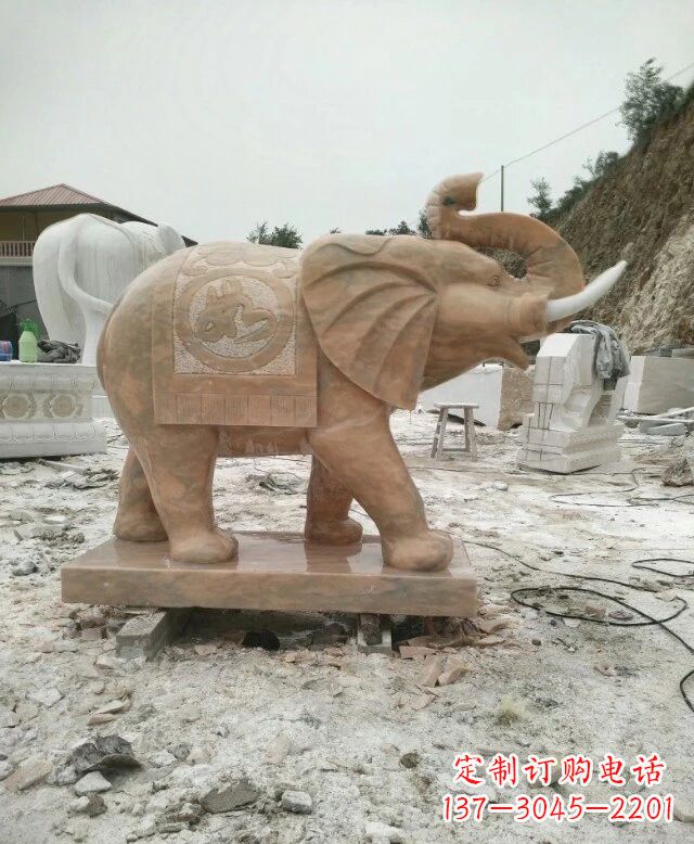 泰州晚霞红吉祥如意大象雕塑