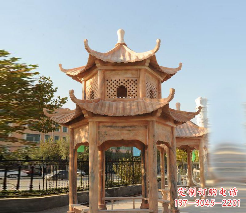 泰州晚霞红景区休息凉亭