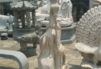 泰州高贵优雅的长颈鹿雕塑