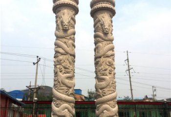 泰州石雕华表盘龙柱，雕塑工艺的精美展示