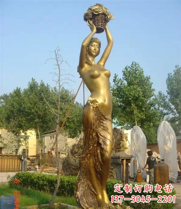 泰州西方美女公园人物铜雕 (2)
