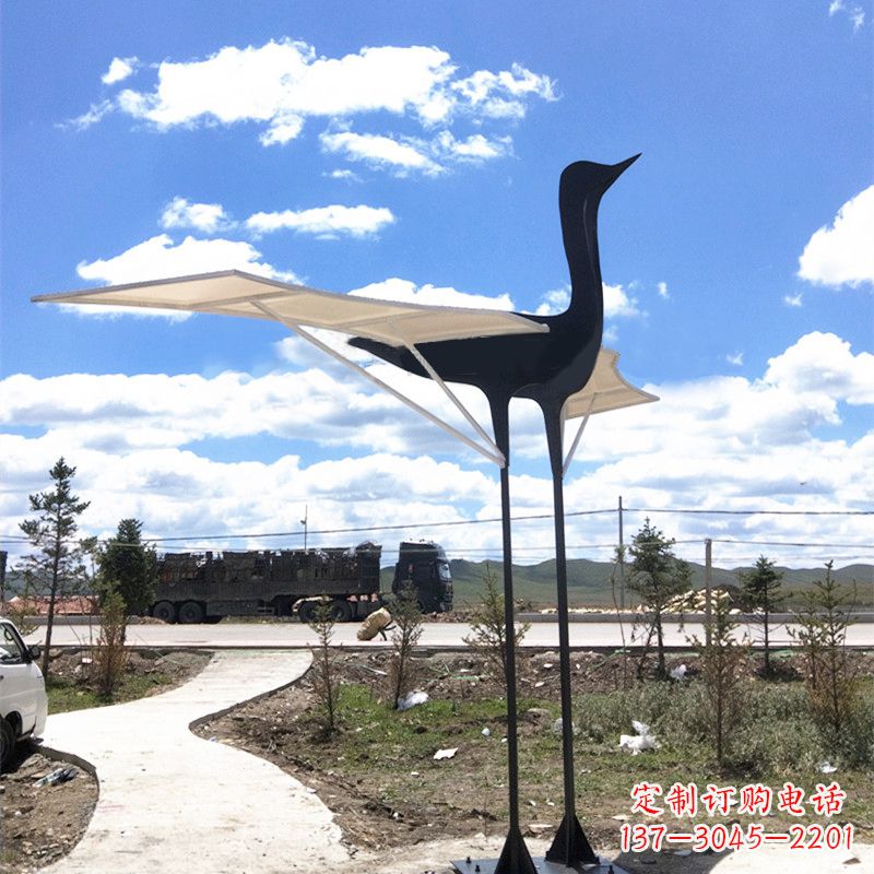 泰州仙鹤不锈钢遮阳亭景观雕塑