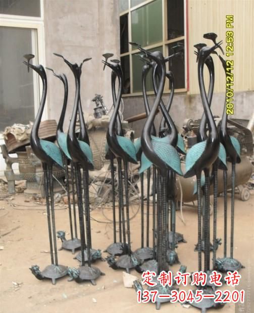 泰州仙鹤动物铜雕