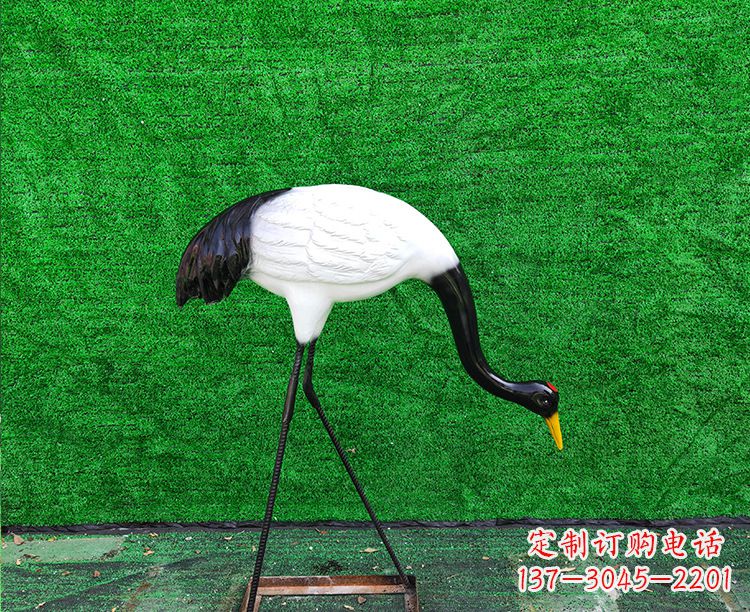 泰州仙鹤头雕塑