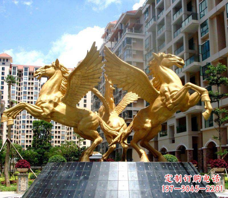 泰州小区飞马三匹马景观铜雕