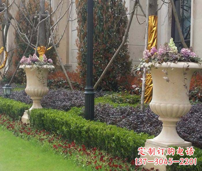 泰州小区景观汉白玉花盆石雕