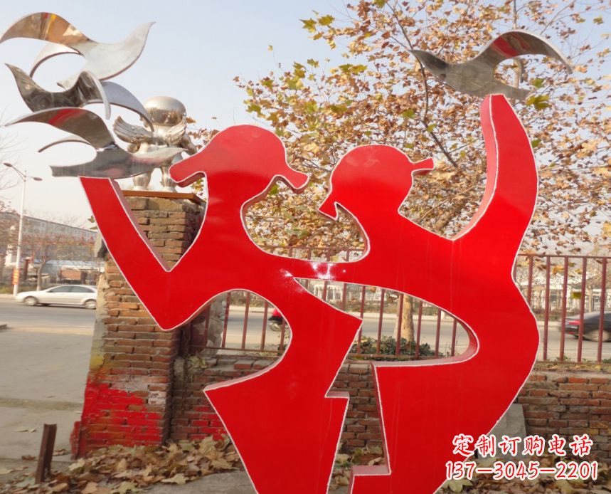泰州校园不锈钢剪影人物和和平鸽雕塑