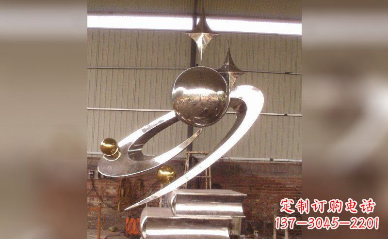 泰州校园不锈钢书籍雕塑