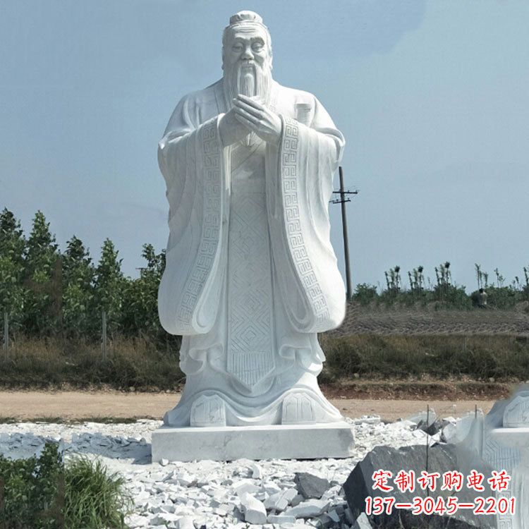 泰州校园孔子人物雕像