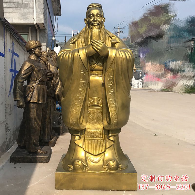 泰州校园孔子铜雕像