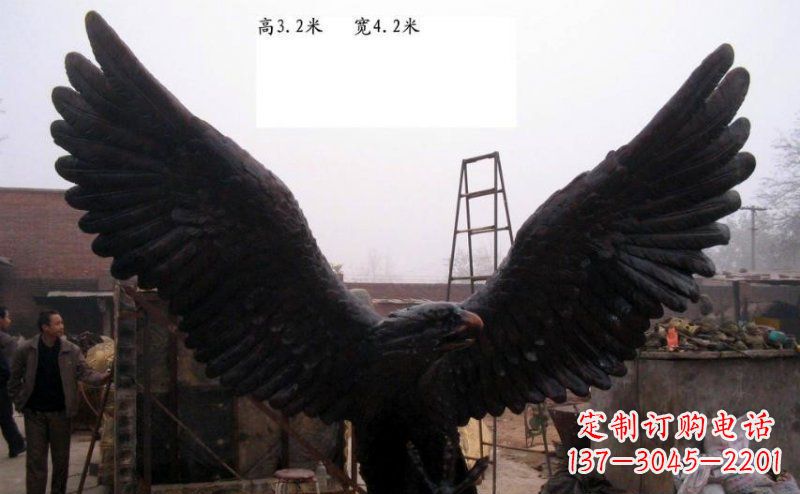 泰州雄鹰展翅老鹰铜雕