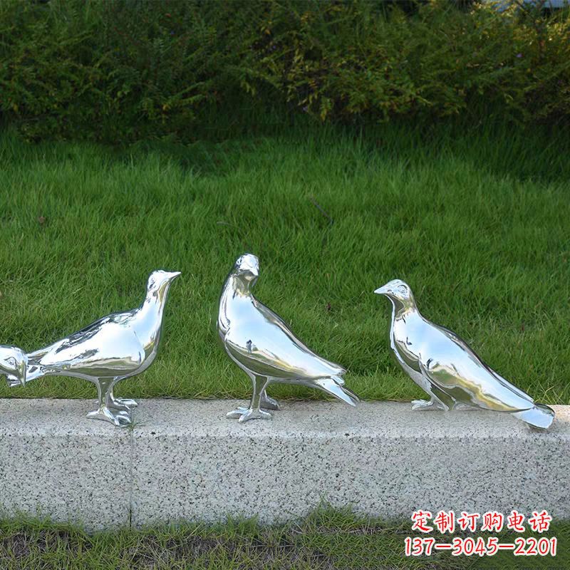 泰州银白色不锈钢电镀鸽子雕塑摆件