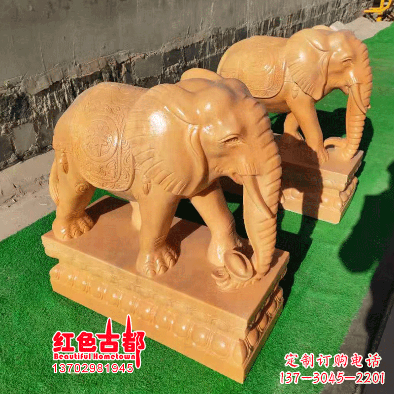 泰州银行门口的石雕大象