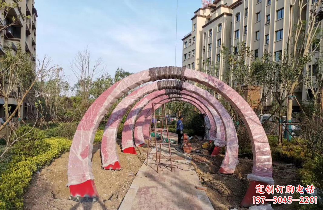 泰州园林不锈钢拱门景观雕塑