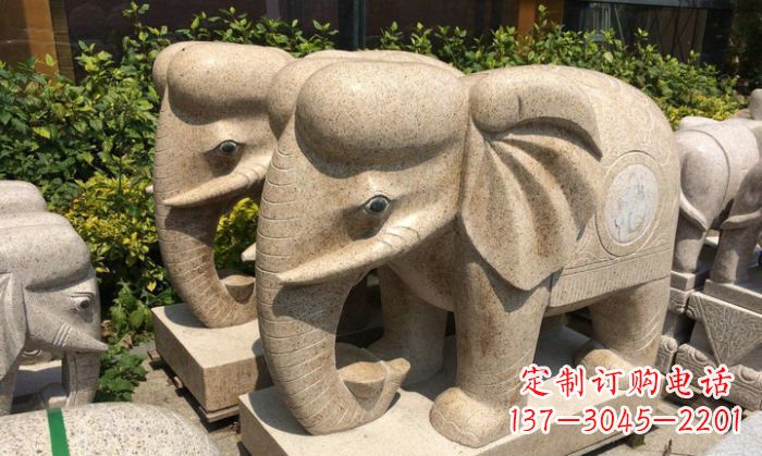 泰州招财进宝砂岩大象石雕