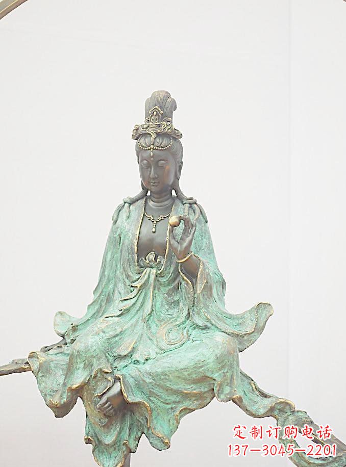 泰州铸铜观自在观音雕像