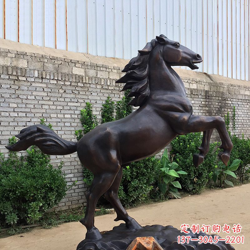 泰州铸铜马儿雕塑