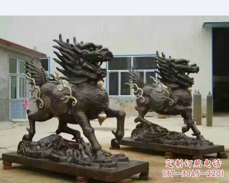 泰州铸铜踏浪麒麟雕塑
